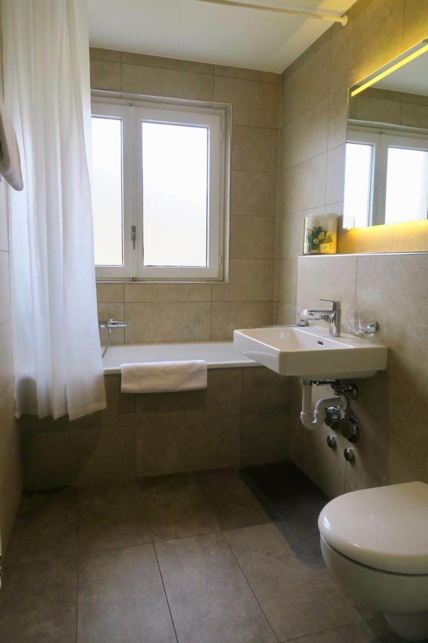 Apartamento con balcón