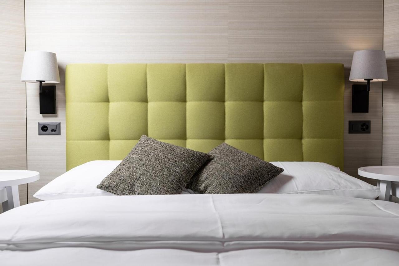 Double Room Deluxe