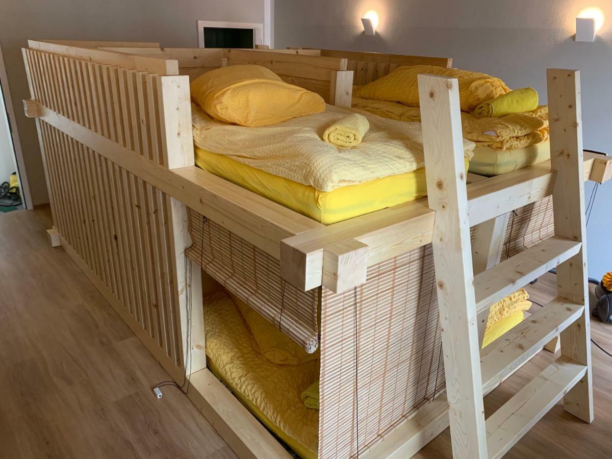 Japanese-Style Room