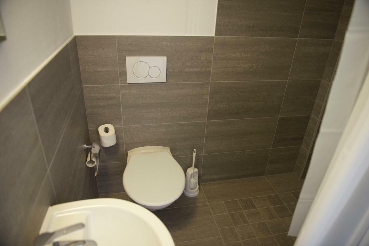 Triple Room Private External Bathroom