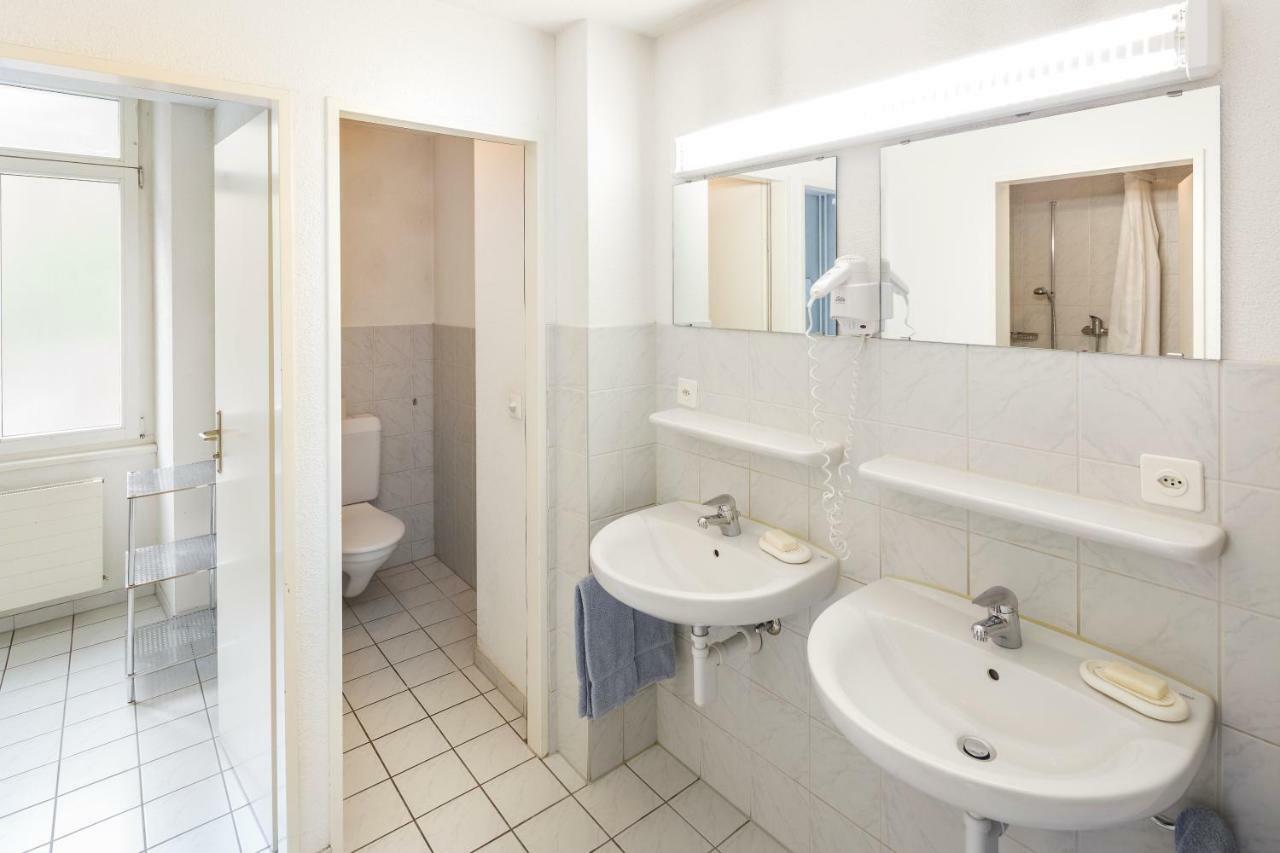 Standard Double Room,998267076:JPEG