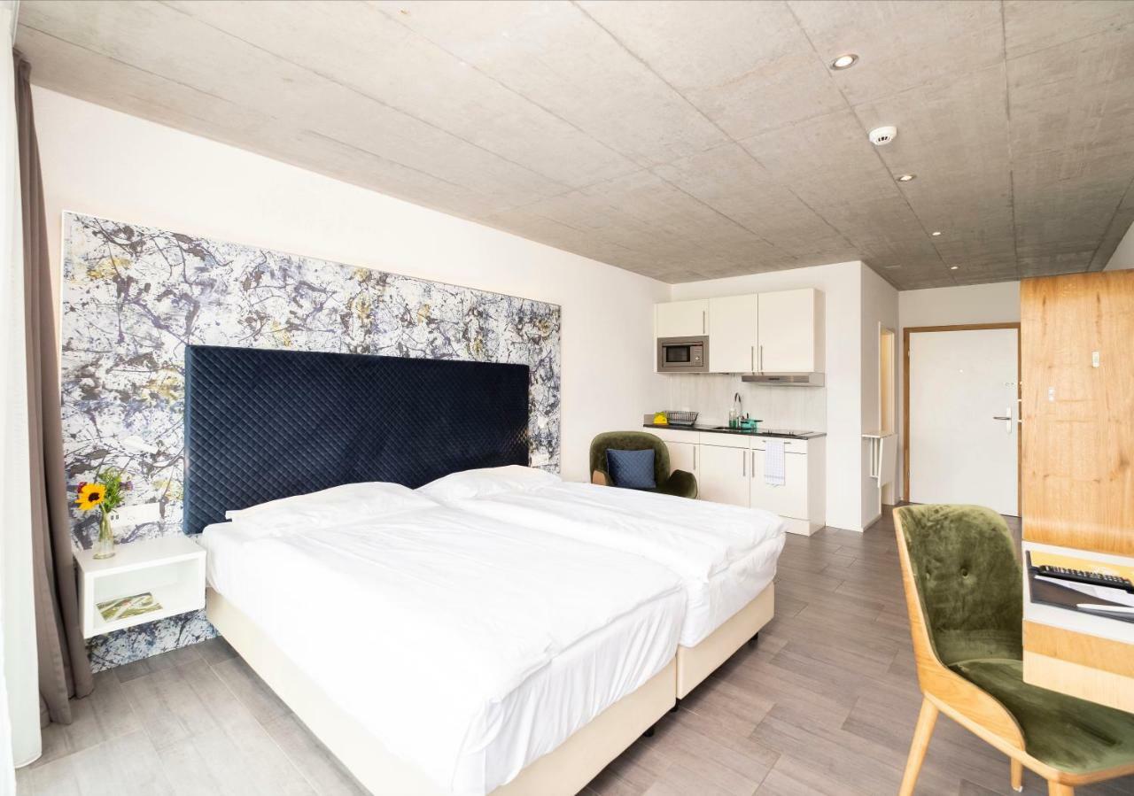 Studio with Balcony (2 Adults)