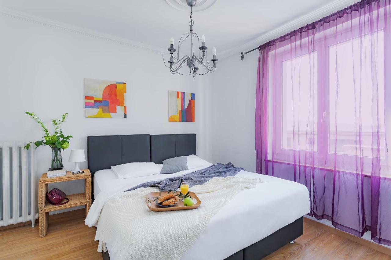 Appartamento con 1 Camera da Letto (2 Adulti)