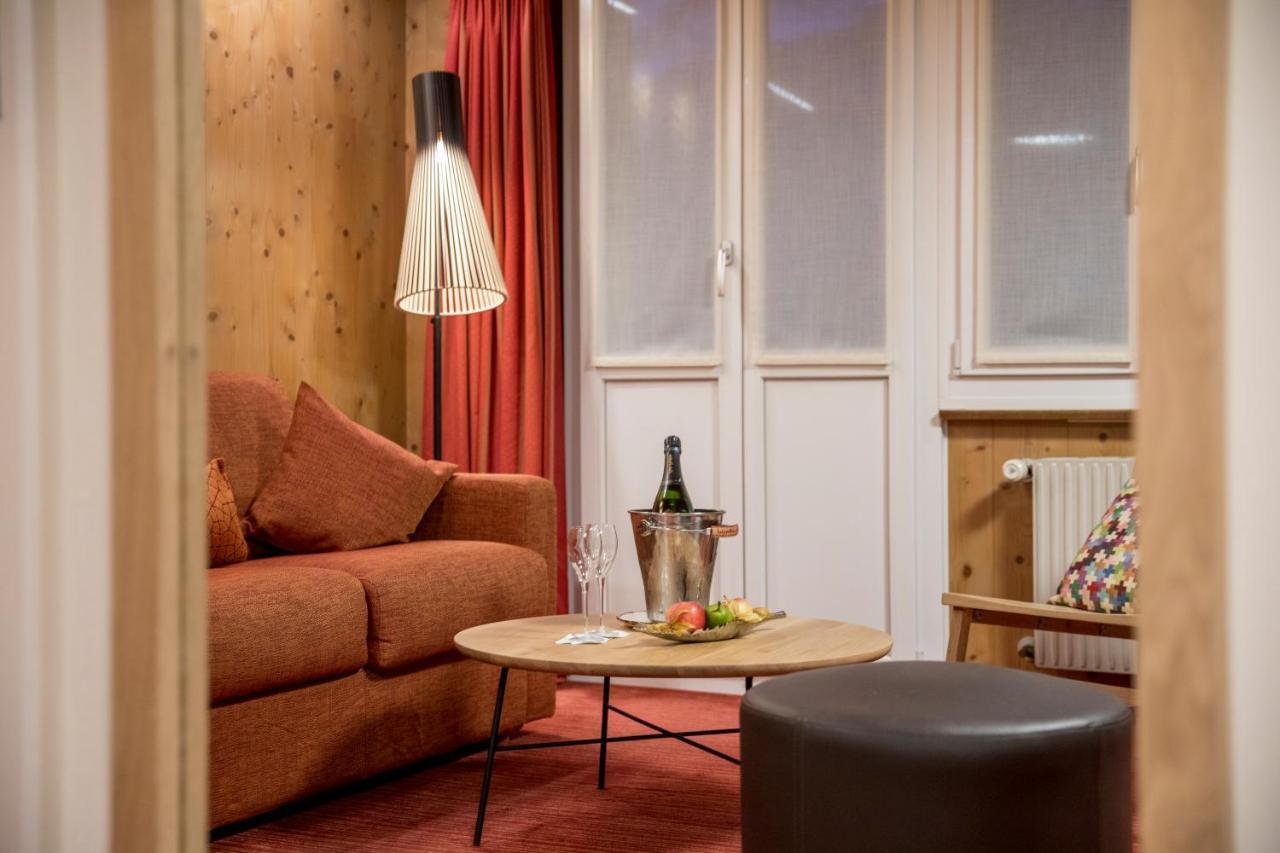 Deluxe Tweepersoonskamer met Balkon met Uitzicht op de Eiger