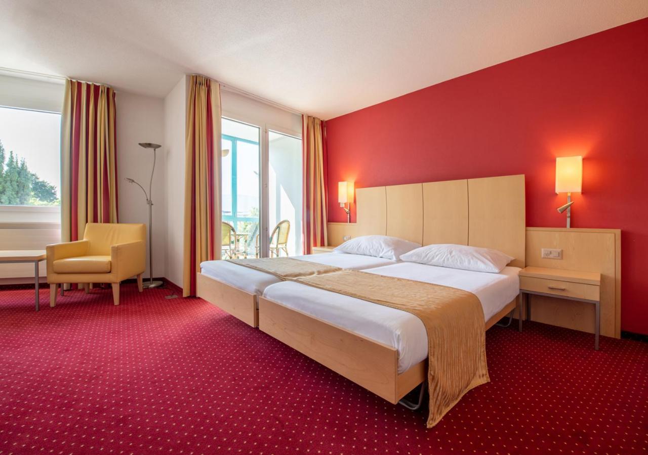 Superior Twin Room,990250453:JPEG