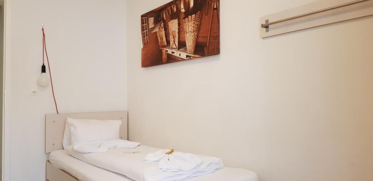 Budget Einzelzimmer mit Gemeinschaftsbad