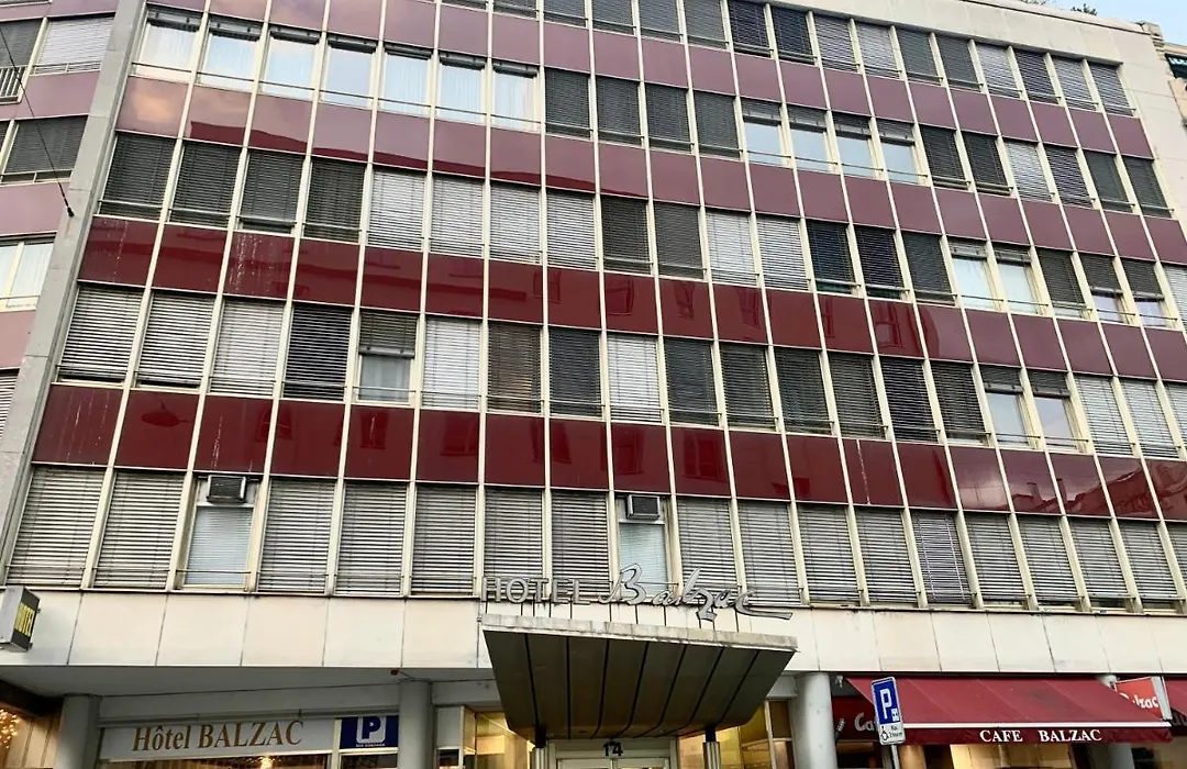 Hotel Balzac-1