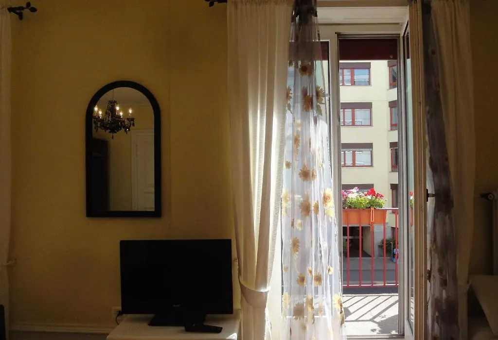 3 Camere-1