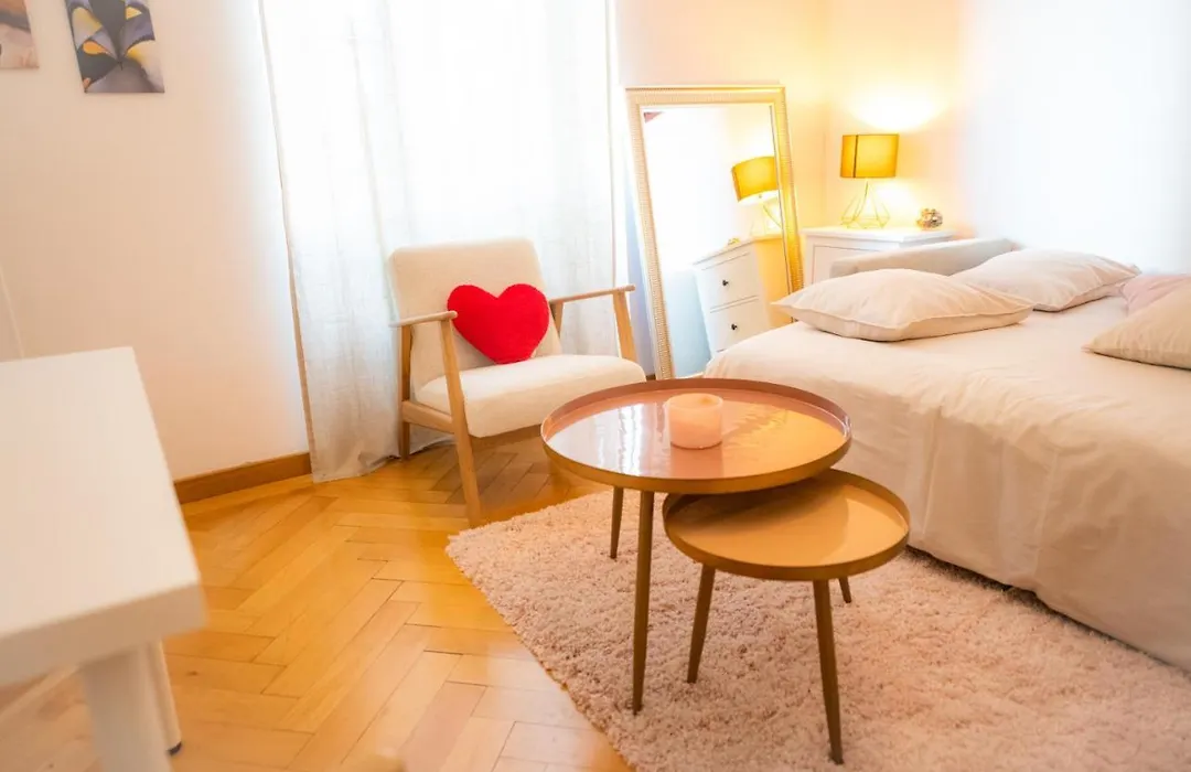 Room Eight - Your Space In The City-1