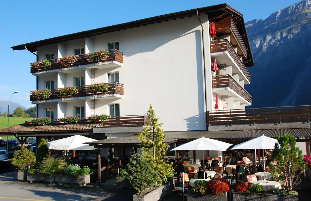 Hotel Brienz-1