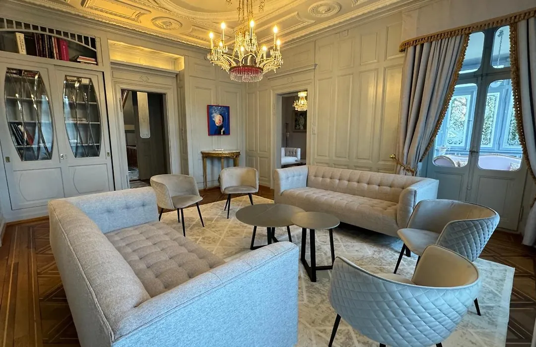 Private Villa in Central Zurich-1