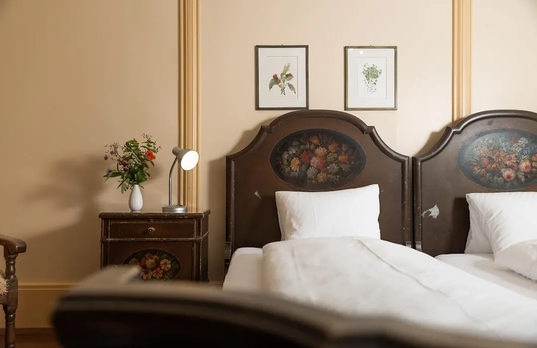 Hotel Chesa Spuondas-1