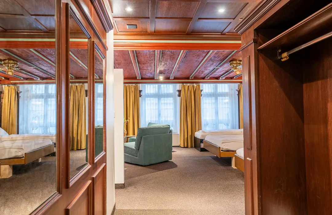 Hotel Baslertor-1