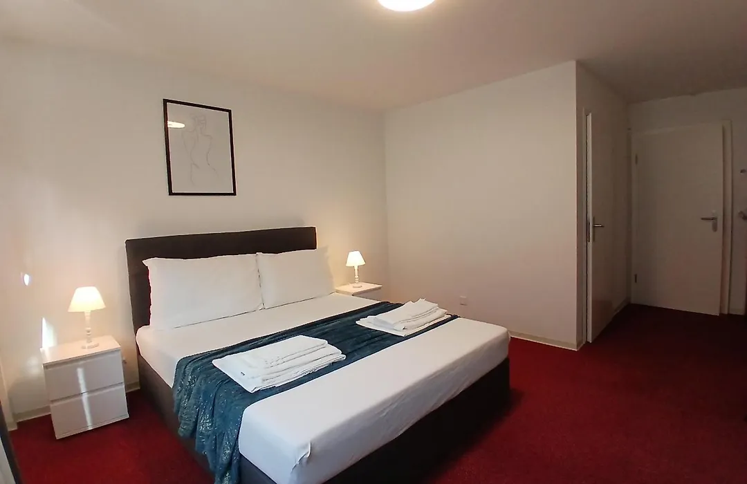 Hotel Garni-1