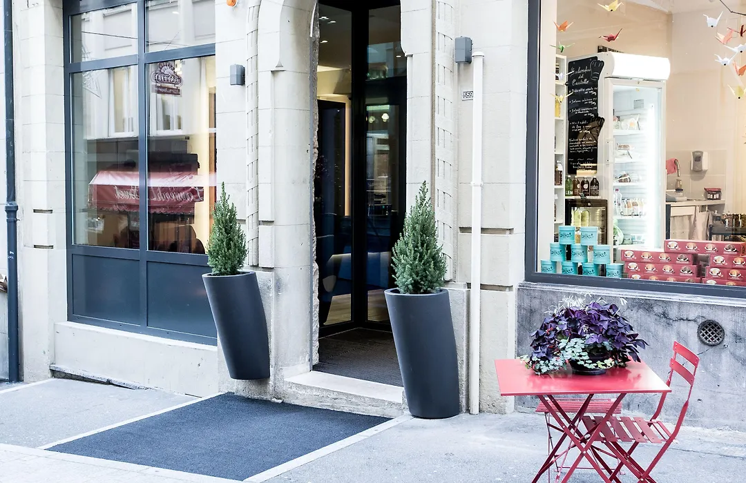 Hotel Des Voyageurs Boutique-1