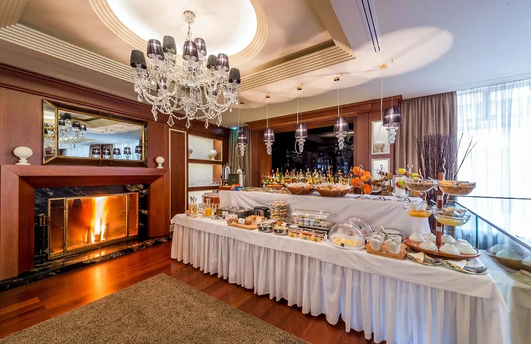 Hotel Century-1