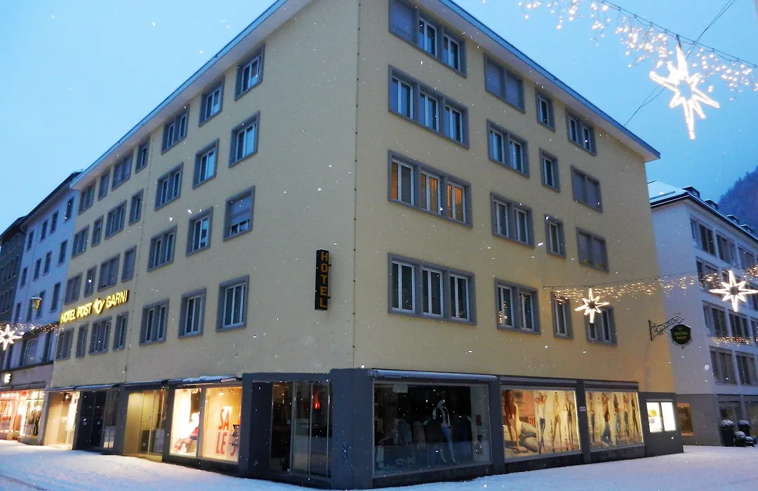 Central Hotel Post-1