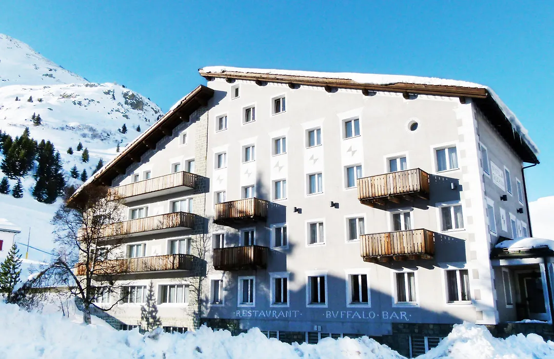 Hotel Grischuna-1