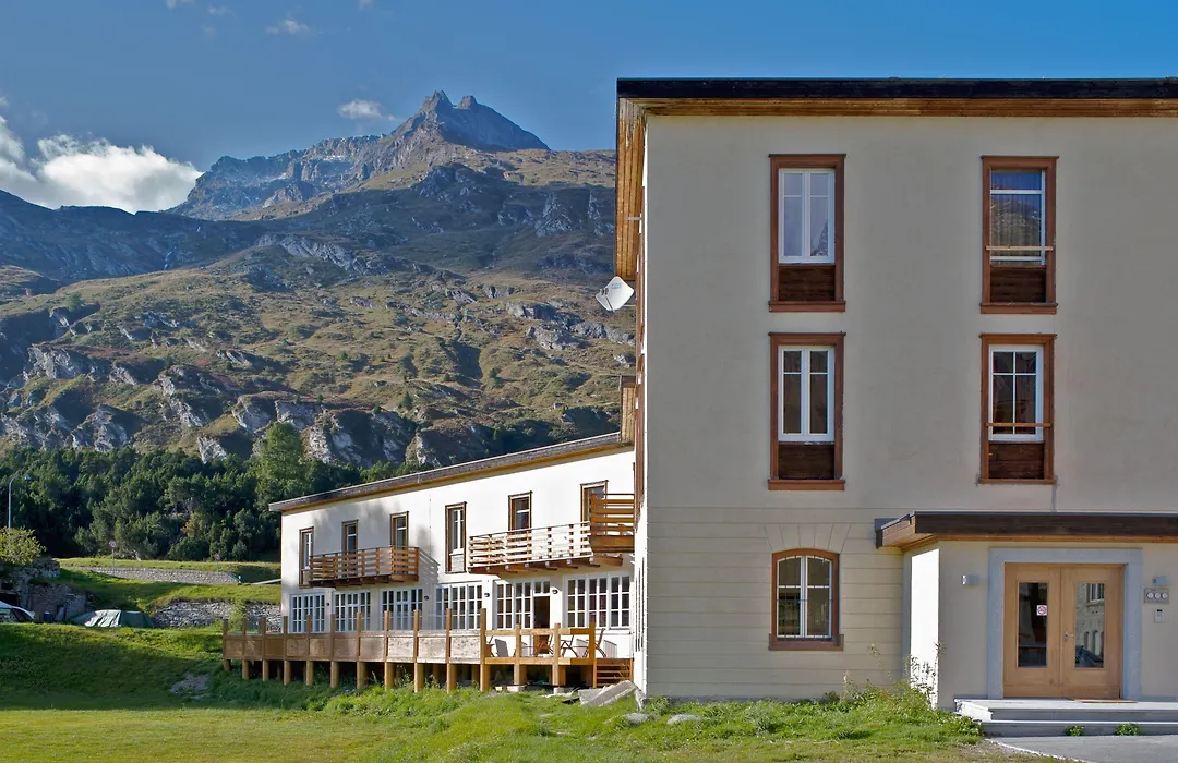 Maloja Club House-1