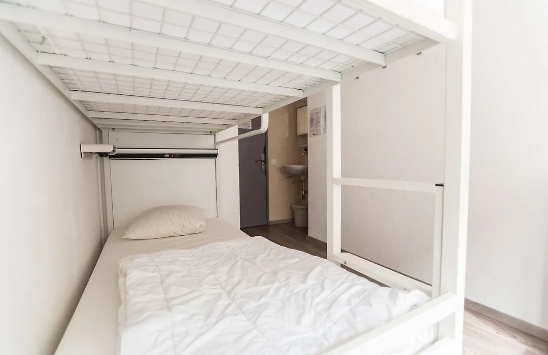 City Hostel Geneva-1