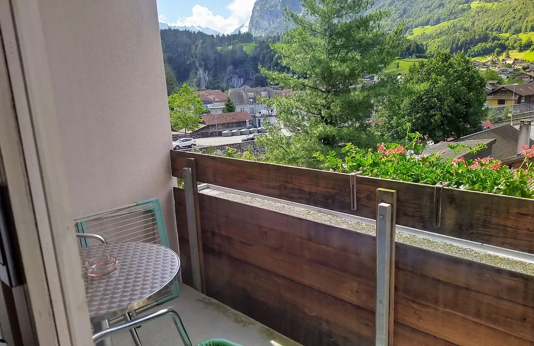Hotel Sherlock Holmes&Khana Restaurant nur 200 m zur Gondelbahn Hasliberg-1
