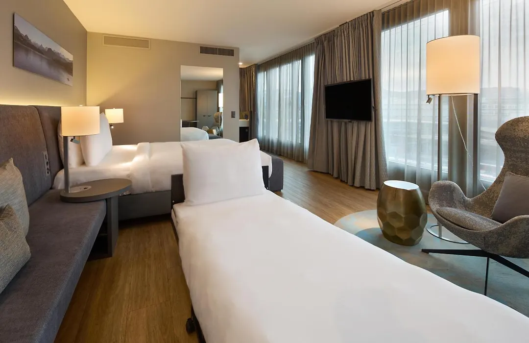 Radisson Blu Hotel, Lucerne-1