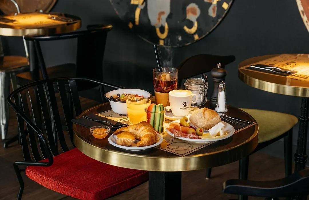 Ruby Claire Hotel Geneva By Ihg-1