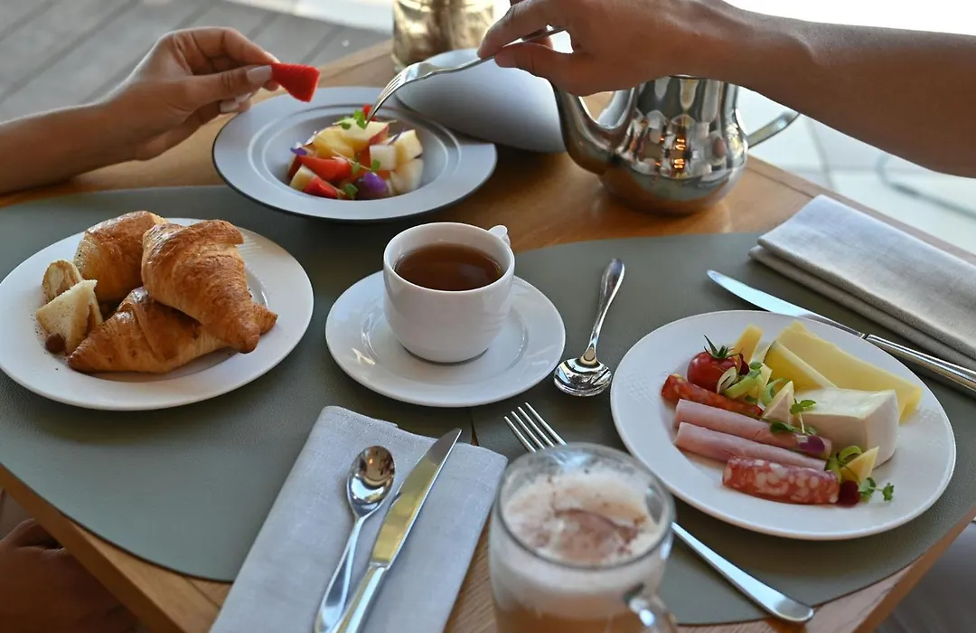 Everness Hotel & Resort-1
