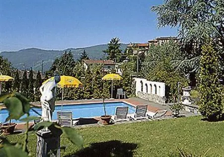 La Comanella-1