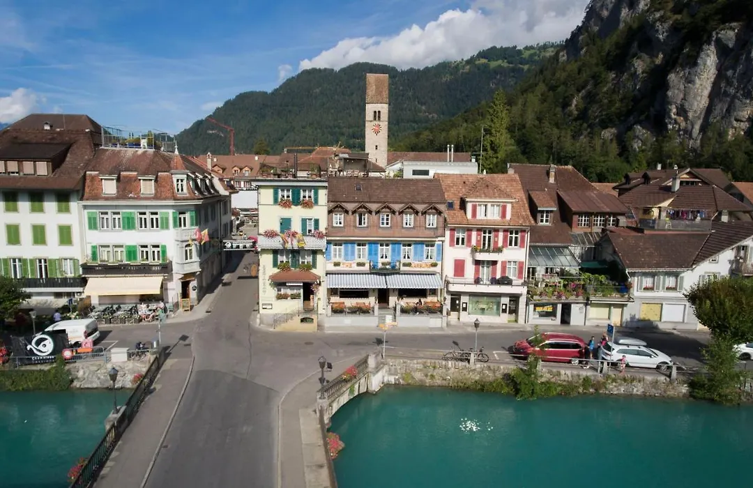The Aarburg Hotel & Cafe-1
