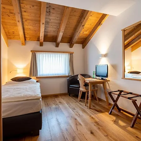 Hotel Saluver-2