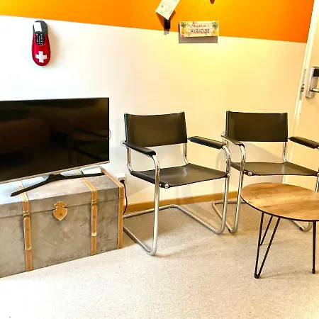 VIVA Hostel-2