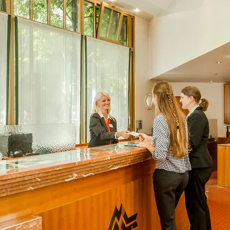 Hotel Monopol Luzern-3