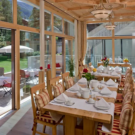 Swiss Alpine Hotel Allalin-3