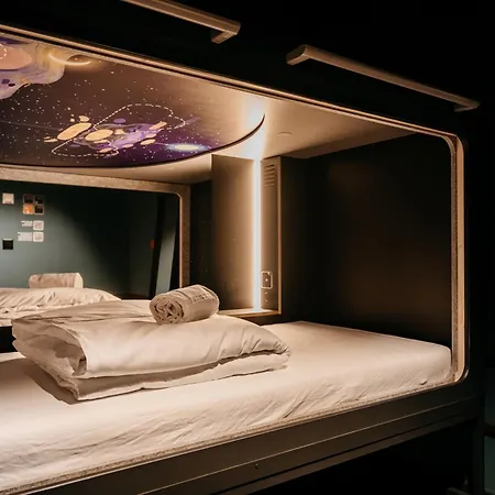 Capsule Hotel - Lucerne Old Town-2