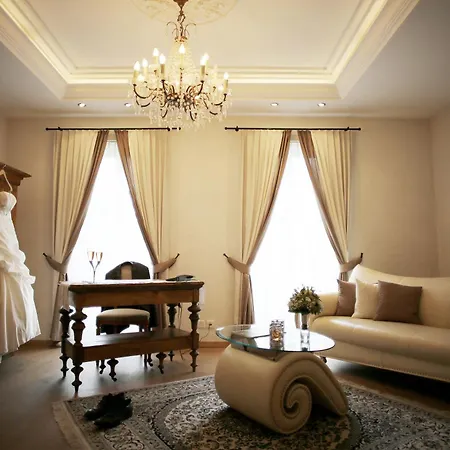 Romantik Hotel Landhaus Liebefeld-2