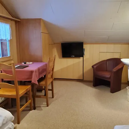 Hotel Garni Alpenruh-3