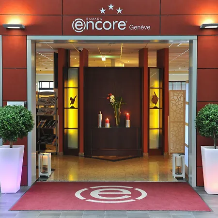 Ramada Encore By Wyndham Geneva-3