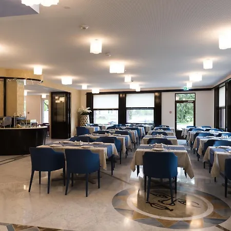 Hotel Du Nord-2