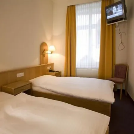 Central City Hotel Rochat-3