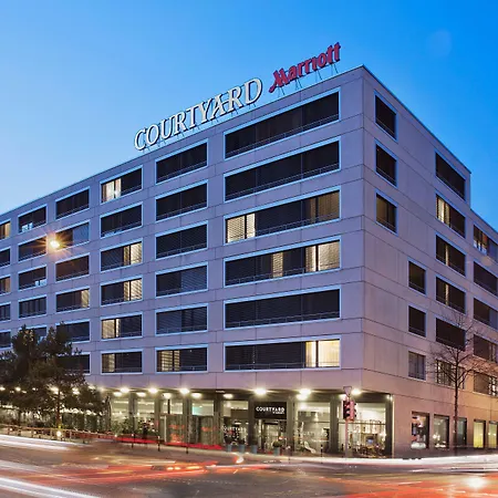 Courtyard By Marriott Zurich North-3