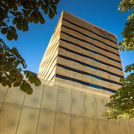 Airport Hotel Basel - Convenient & Friendly-3