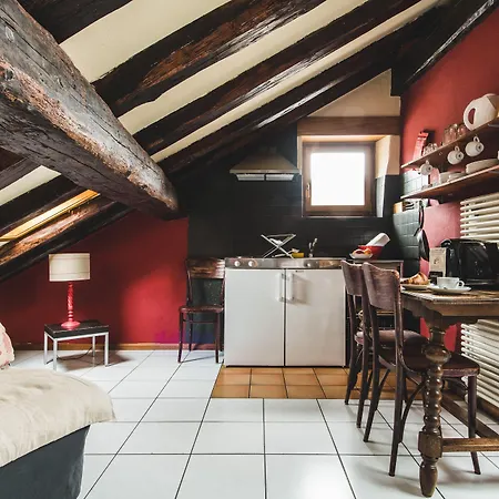 Aux Chambres Du Banneret-2