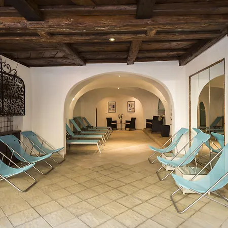 Zermatt Budget Rooms At Alpen Resort, Spa & Dining-3