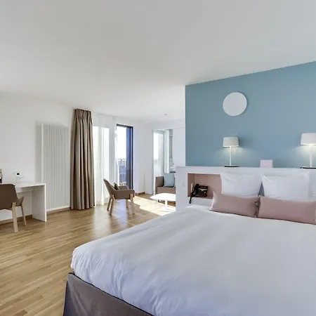 Hotel Des Patients-3
