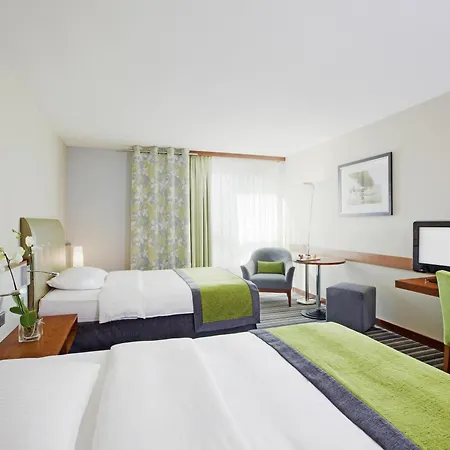 Moevenpick Hotel Zurich Airport-2
