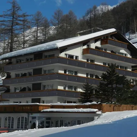 Artist Apartments & Hotel Garni-3