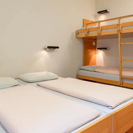 Zurich Youth Hostel-2