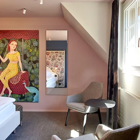 Boutique Hotel By Continental Park-3