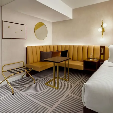 Neues Schloss Privat Hotel Zurich, Autograph Collection-3
